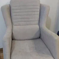 دو عدد مبل تک نفره