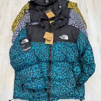 کاپشن|لباس|خواجه, |دیوار