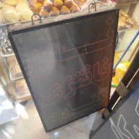 ترازو و چهارپایه آهنی دومتری و تابلو ال ای دی|فروشگاه و مغازه|کرج, بنیاد|دیوار