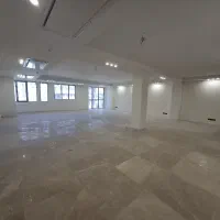 ۱۷۰ متر سند اداری نوساز ورودی لابی فلت