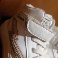 بوت و کفش بچه گانه|کیف، کفش، کمربند|برخوار, |دیوار