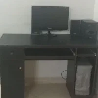 میز کامپیوتر