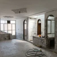 منزل آپارتمانی با حیاطی مجزا  200متر