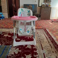 صندلی یا میز غذا خوری کودک