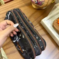 جامدادی بزرگ و جادار خارجی