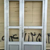 درب ورودی و سرویس آلومینیومی