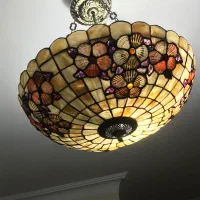 لوستر تیفانی دستساز قدیمی انتیک|لوستر و چراغ آویز|تهران, عباسآباد|دیوار