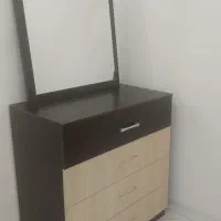 درآور۴کشو با آینه