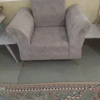 مبل ۷ نفره کارکرده با سه تا میز عسلی