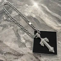گردن بند و چین خفن