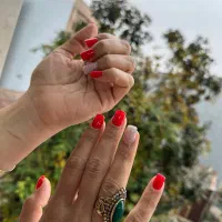 مدل کاشت و ترمیم ناخن|خدمات آرایشگری و زیبایی|رشت, لاکانی|دیوار