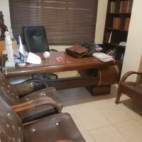 فروش فوری میز و صندلی اداری