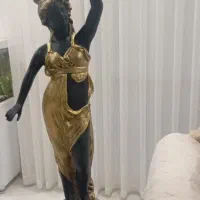 مجسمه برنز