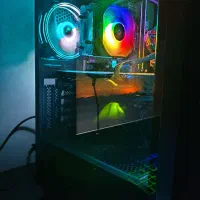 PC / کامپیوتر گیمینگ با مانیتور
