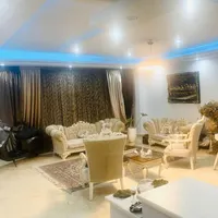 مبل کلاسیک ۸ نفره به همراه میز ناهار خوری ۸ نفره|مبلمان خانگی و میز عسلی|تهران, شهر‌زیبا|دیوار