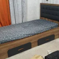 تختخواب سالم و تمیز|تخت و سرویس خواب|اهواز, کوی پیروزی|دیوار