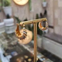 گوشواره صدفی بدون اجرت و مالیات فقط با ۶ درصد|جواهرات|رشت, فلسطین|دیوار