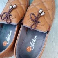 انواع کفش زنانه ومردانه باقیمت مناسب