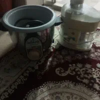 یک دستگاه آبمیوه گیری پارس خزر وپلوپز