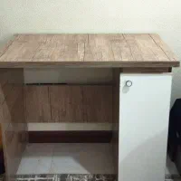 میز تحریر و سیستم