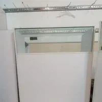 پیشخوان و قفسه