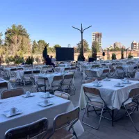 اجاره میزوصندلی وباغ وتشریقات|خدمات پذیرایی، مراسم|کرمان, |دیوار