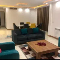 منزل مبله شیک مرتب|اجارهٔ کوتاهمدت آپارتمان و سوئیت|شیراز, شهرک سراج|دیوار