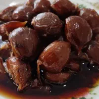 سیر ترشی 10 ساله با سرکه خونگی صد در صد اورگانیک