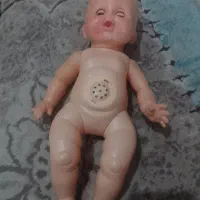 عروسک بیبی بورن (عروسک جیشی)|اسباب‌بازی بچه|نیشابور, سرآب کوشک|دیوار