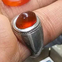 انگشتر یمنی شن دار و طوق دار