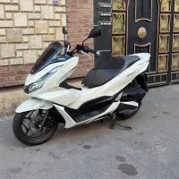 هوندا PCX صدفی