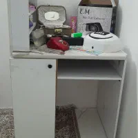 فروش استثنایی وسایل ناخن با میز