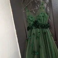 لباس عروس یلدایی|لباس|تربتحیدریه, ۴۵ متری|دیوار