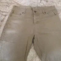 لباس زنانه|لباس|صدرا-فارس, فاز ۲|دیوار