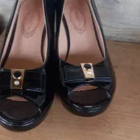 چندجفت کفش سایز۴۳ مردانه۳۹زنانه۲۸بچگانه|کیف، کفش، کمربند|لشت نشا, |دیوار