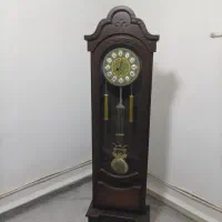ساعت ایستاده چوبی