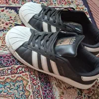 ادیداس سوپراستار