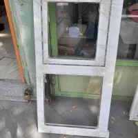 یک پنجره آلمینیوم ۶۰در ۱۲۰بفروش میرسد