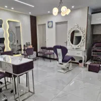 استخدام ناخن کار و هیرکات  و در سالن رخ آفرین|استخدام درمانی، زیبایی، بهداشتی|تهران, استخر|دیوار