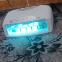 دستگاه یووی