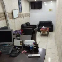 دفتر تجاری ۴۵متری خیابان شلوغ|فروش دفتر کار، اتاق اداری، مطب|رشت, دروازه لاکان|دیوار