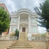 کاخ ویلای استخر دار|اجارهٔ کوتاه‌مدت ویلا و باغ|ایزدشهر, |دیوار