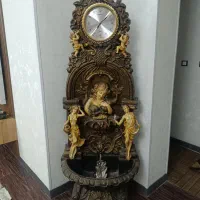 آب نما و ساعت