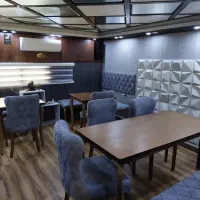 مغازه ۴۰متری میدان انقلاب دو طبقه|فروش مغازه و غرفه|اصفهان, چرخاب|دیوار