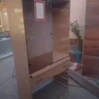فروش ۲ عدد ویترین و کمد و کابینت|عمدهفروشی|برخوار, |دیوار