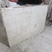 میز کاغذ دیواری