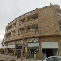 دو-دهنه-مغازه