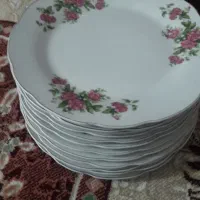 چینی گل سرخ قدیمی