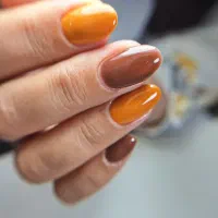 کاشت ناخن با طراحی خاص با بهترین متریال|خدمات آرایشگری و زیبایی|مشهد, تربیت (صدف)|دیوار