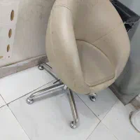 صندلی کوتاهی